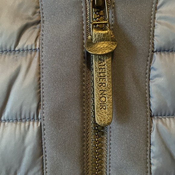 Atelier Noir (Rudsak) jacket w hood. Size small. Navy blue. Pristine condition. - Picture 3 of 13